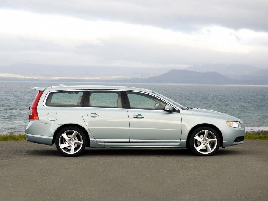 Volvo V70 2007 года  (UK) (фото 16 из 17)